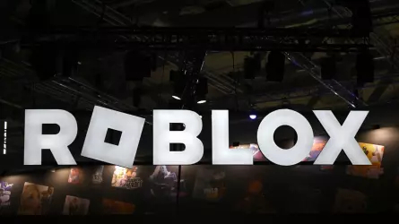 Техасский генпрокурор подал в суд на Roblox, обвиняя компанию в недостаточной защите детей от цифровых хищников и приоритете прибыли над безопасностью пользователей.