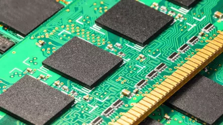 Micron заключает сделку на приобретение фабрики в Тайване за $1.8 млрд, но это не решит кризис с поставками памяти ранее 2027 года.