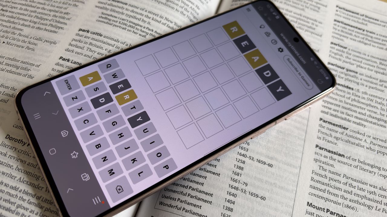 Подсказки и ответы на Wordle за 1 сентября (№1535)