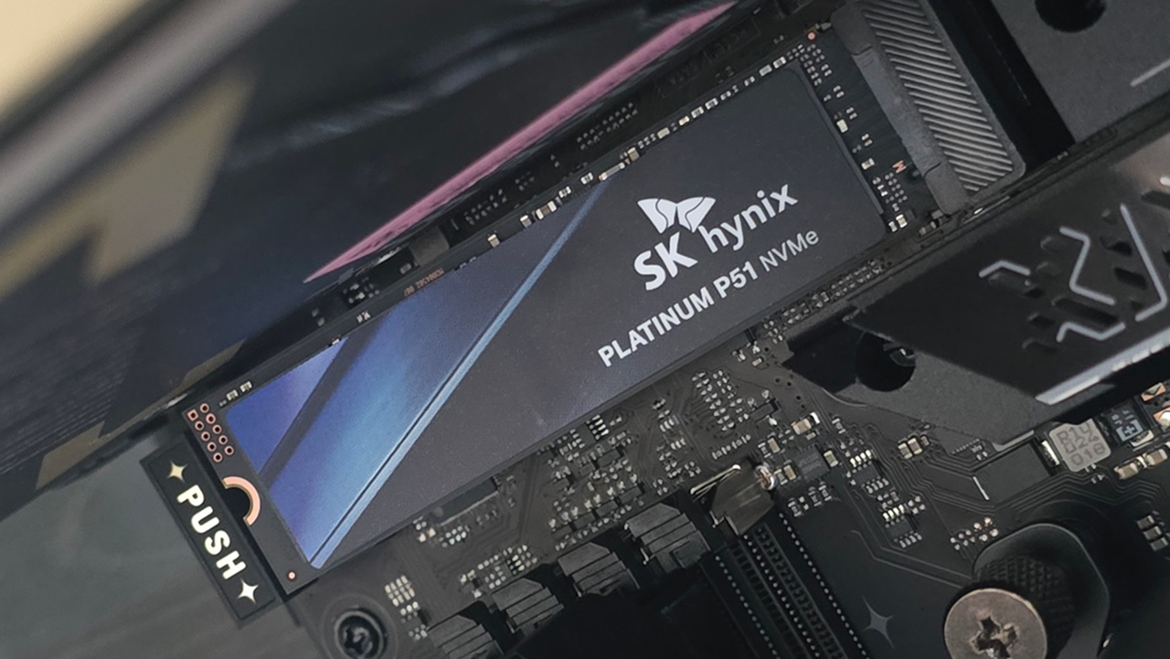 Эффективный трюк с реестром Windows 11 увеличивает производительность NVMe SSD до 80%, но доступен официально только для корпоративных пользователей.