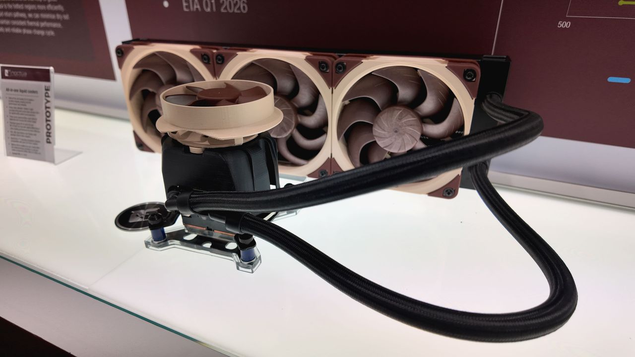Noctua снова откладывает выпуск мыши с вентилятором и настольного вентилятора 140 мм, но скоро представит свою систему жидкостного охлаждения.